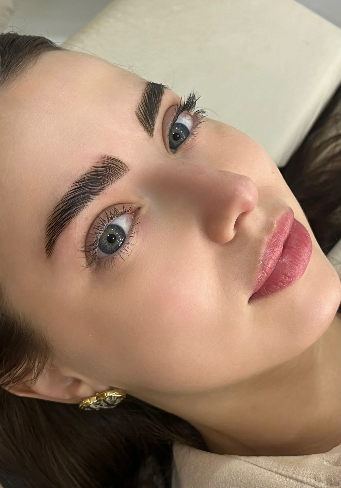 Design de sobrancelhas